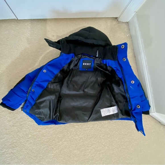 Like new 3T DKNY blue and black winter jacket - Picture 2 of 4